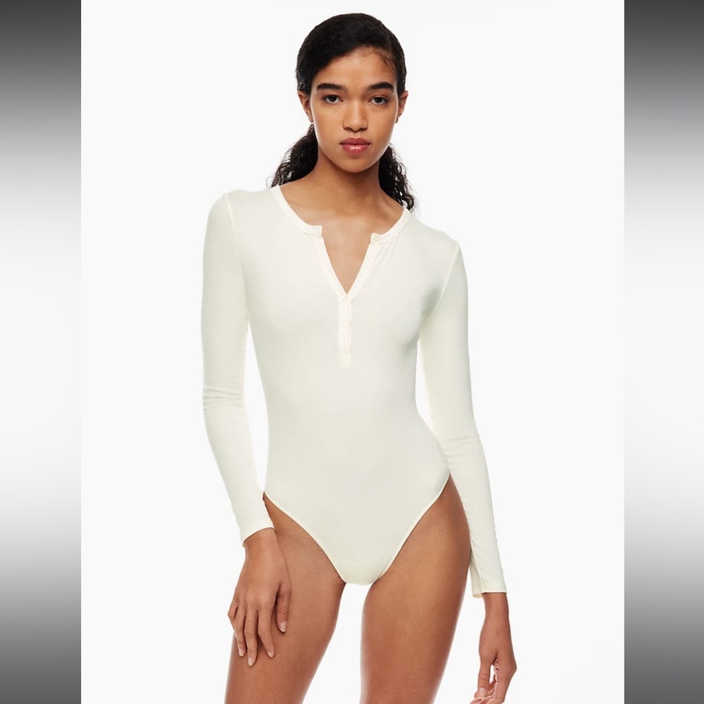 Aritzia Long Sleeves Bodysuit Size Small